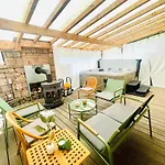 Hotell La Belle Charbonniere