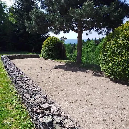 La Belle Charbonniere 酒店 *