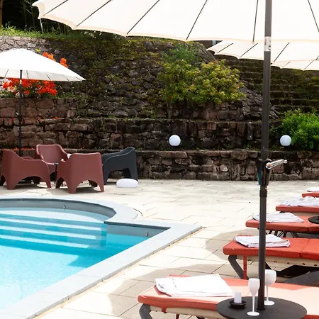 Hotel La Belle Charbonniere